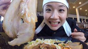 瓜小梦吃娃子,瓜小梦的娃子美食之旅  第2张